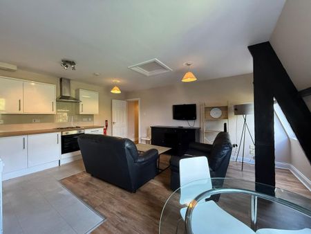 3 bedroom apartment to rent - Photo 3