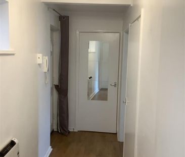 1 Bedroom Apartment To Let - Photo 4
