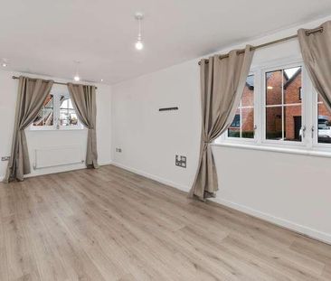 Vestry Close, Croft, WA3 - Photo 2