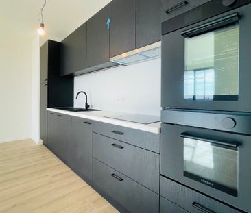 Instapklaar, energiezuinig appt met zonnig terras (18 m²) en panoramisch uitzicht ! - Foto 3