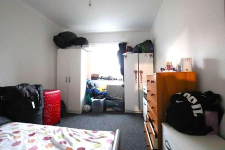 Newhaven Road, London, SE25 - Photo 2