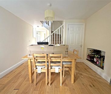3 bedroom semi-detached house to rent - Photo 3