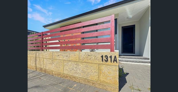 Fully-Furnished Home Opposite Beautiful Park - Photo 1