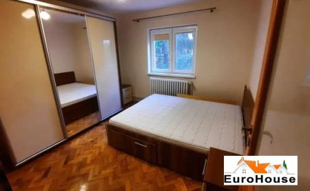 Apartament cu 3 camere de inchiriat in Alba Iulia - Fotografie 2