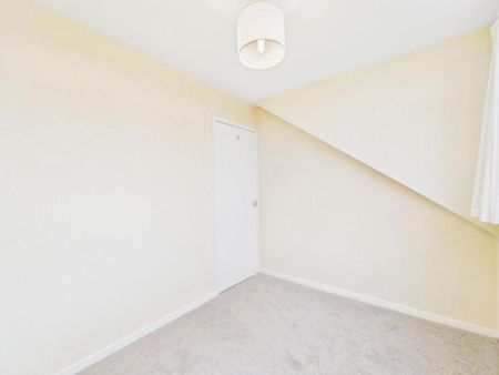 4 bedroom detached house to rent - Photo 5