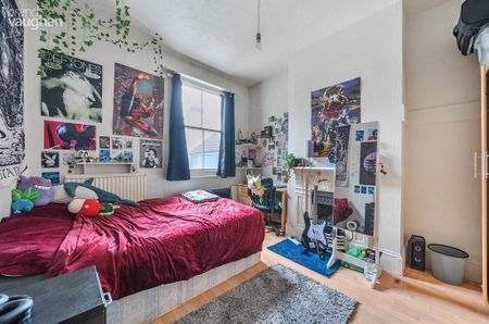 5 bedroom terraced house to rent - Photo 5