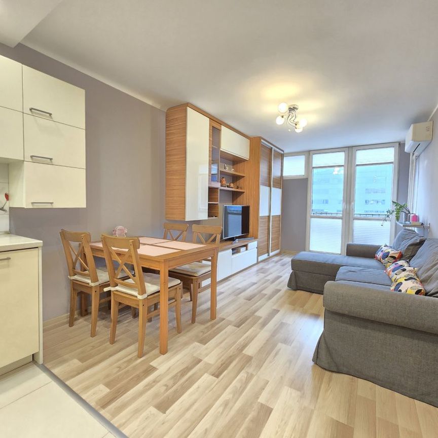 Warszawa, Aleja Jana Pawła II - Photo 1