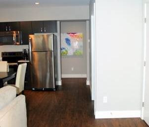 Executive One Bedroom Furnished Suite Upper Lonsdale #832 - Photo 3