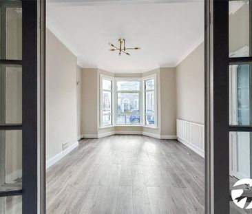 3 bedroom end of terrace house to rent - Photo 6