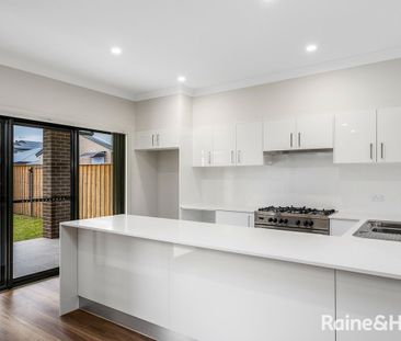 27 Travertine Grove, Gables, NSW 2765 - Photo 4