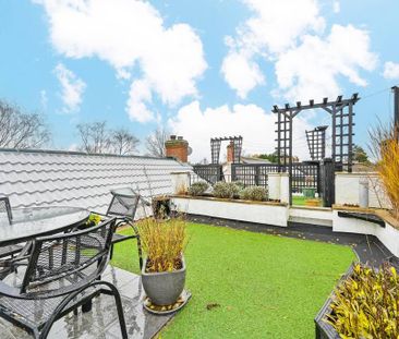 4 bedroom detached house to rent - Photo 4