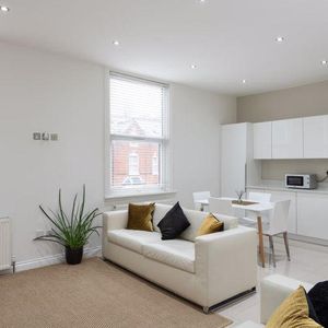 1 bedroom apartment to rent - Photo 2