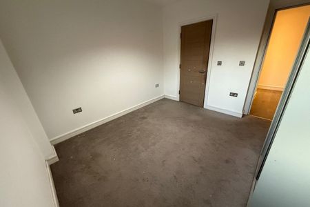 18 Geneva House - Photo 3