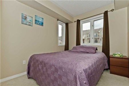 For Lease - 4975 Southampton Drive Unit# 297, Mississauga, Ontario - Photo 4
