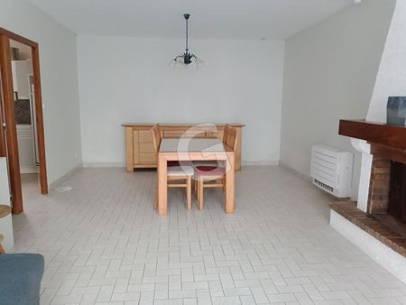 Location Maison 6 pièces 117m² - Photo 3