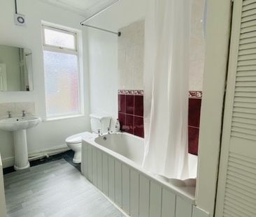 2 bedroom house to rent - Photo 3