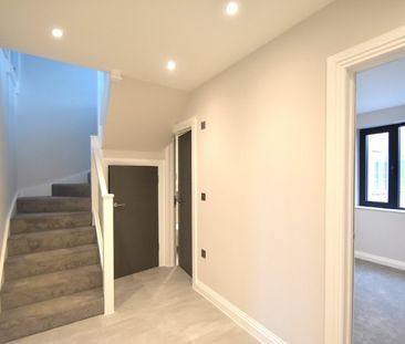 Oak End Way, Gerrards Cross, Buckinghamshire,SL9 - Photo 5