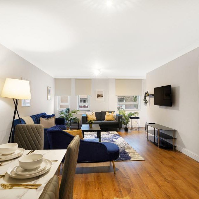 3 bedroom apartment to rent - Photo 1