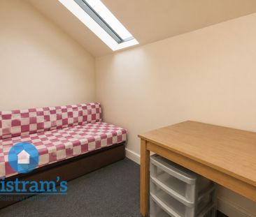 7 bed End Terraced House for Rent - Photo 5
