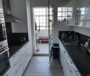T1 - Photo 1