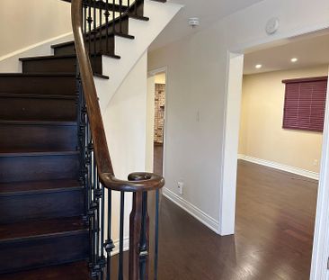 For Lease - 210 Ecclestone Drive Unit# Main, Brampton, Ontario - Photo 2