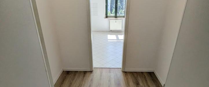 ++ ab sofort - wunderschöne 2-Raum Wohnung auf der Fürstenstraße, top-angebunden ins Zentrum ++ - Foto 1