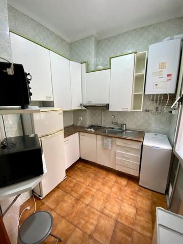 Calle de Málaga, Madrid, Community of Madrid 28003 - Photo 5