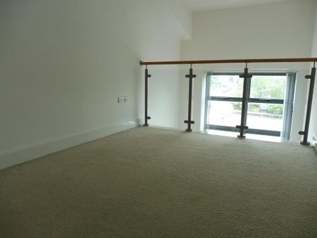 1 bedroom duplex to rent - Photo 4