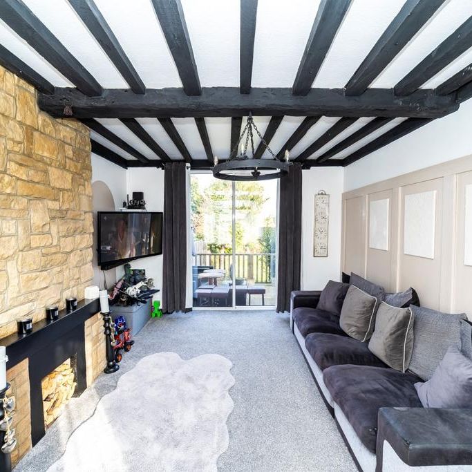 2 bedroom semi-detached house to rent - Photo 1