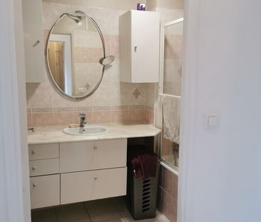 Location Appartement 3 pièces 59m² AIX EN PROVENCE 80ème - Photo 5