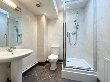 1 bedroom semi-detached house to rent - Photo 3