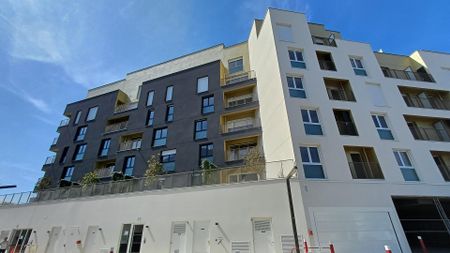 location Appartement T2 DE 39.11m² À SAVIGNY LE TEMPLE - Photo 5