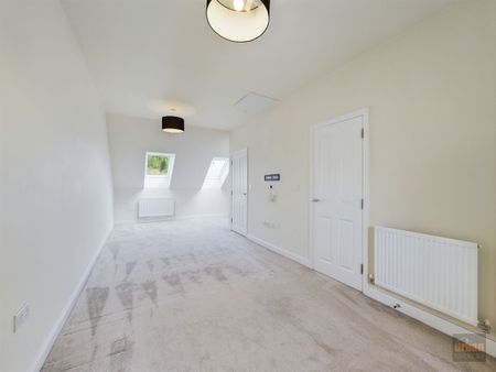 Thorn Tree Drive, Thornton - Photo 2