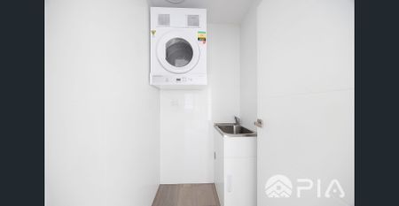 Modern 2-Bedroom Apartment in Prime Location – Close to M5, Parks, Schools & Shops (Block C) - Photo 2