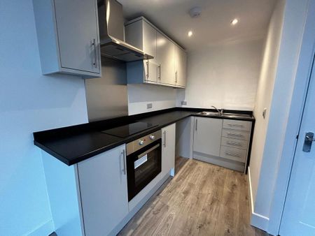 1 bedroom flat to rent - Photo 2