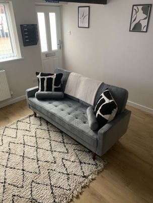 Newly refurbished house share in Hazel Grove, Stockport - Photo 1