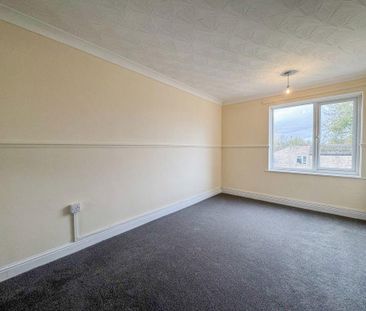3 bedroom terraced house to rent - Photo 6