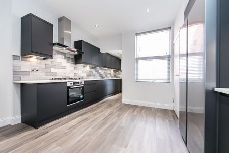 Hartley Grove, Woodhouse, Leeds - Photo 3
