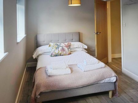 2 bedroom cottage to rent - Photo 3