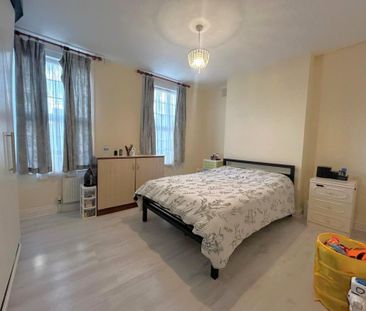 3 bedroom property to rent - Photo 6