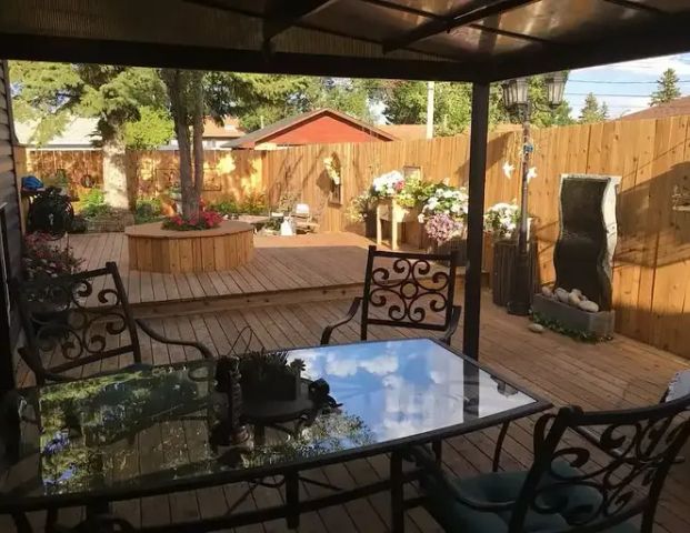 Fully Furnished Bright and Beautiful Basement Suite | 4828 Mardale Road Northeast, Calgary - Photo 1