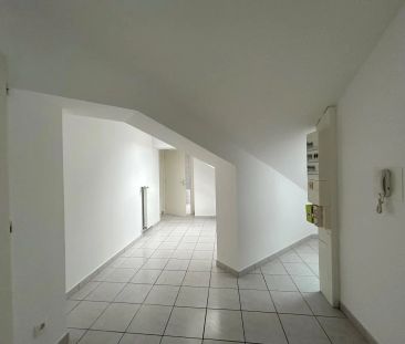Appartement à louer 5 pièces 85.57m² - Photo 4