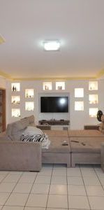 Casa para alugar com 340m², 4 quartos e 5 vagas - Foto 1