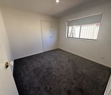 12 Beazley Cres, Calwell ACT 2905 - House For Rent | Domain - Photo 3