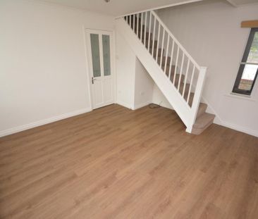 1 bedroom terraced house to rent - Photo 2
