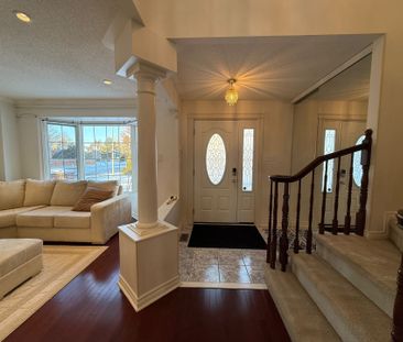 For Lease - 2 Kentsdale Drive, South of Baseline to Knoxdale, Ontario - Photo 3