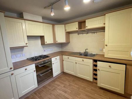 1 bedroom flat to rent - Photo 4