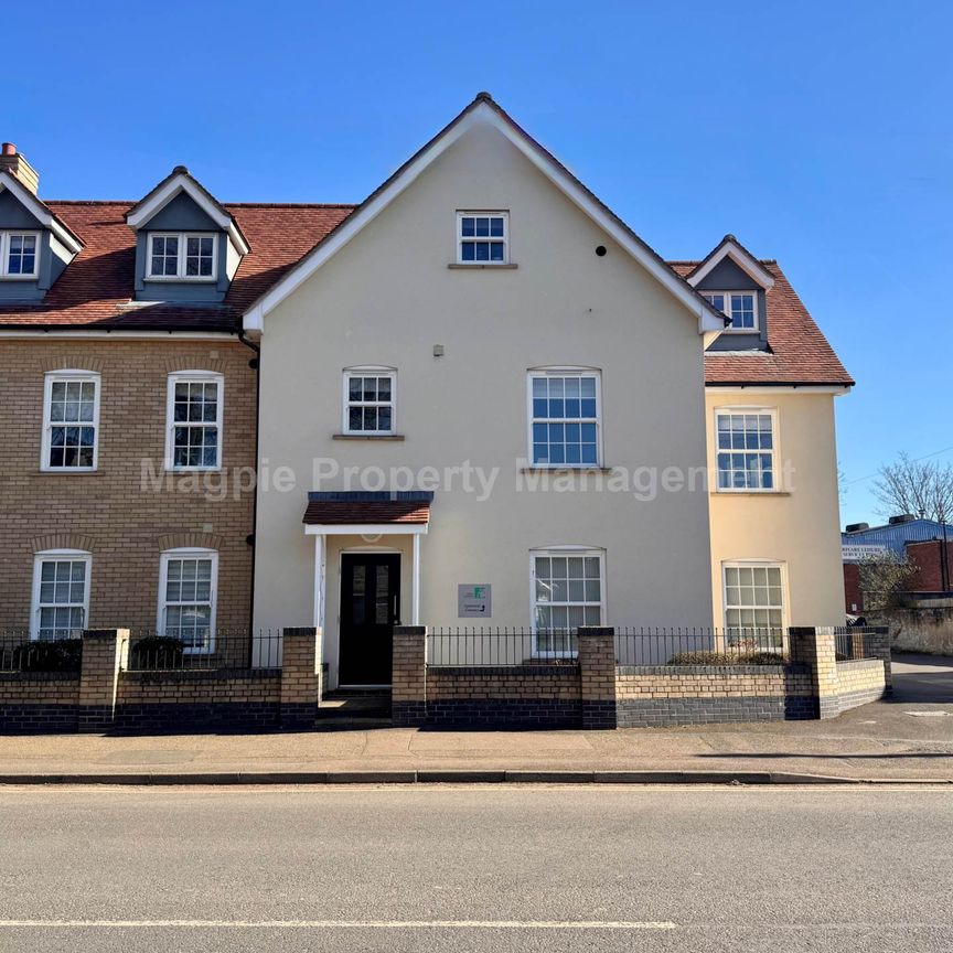 Price £1,150 pcm - Available 15/06/2026 - Unfurnished - Photo 1