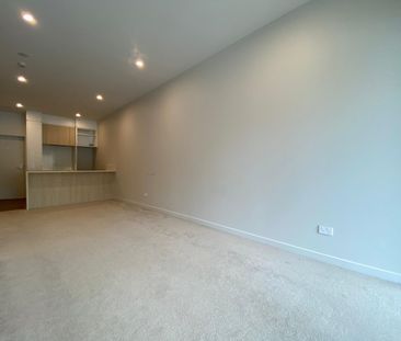 2 Bedroom Apartment, Epsom - Photo 1