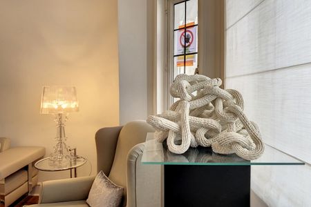 Luxueux appartement 2 chbr meublé proche du Cinquantenaire. - Photo 2